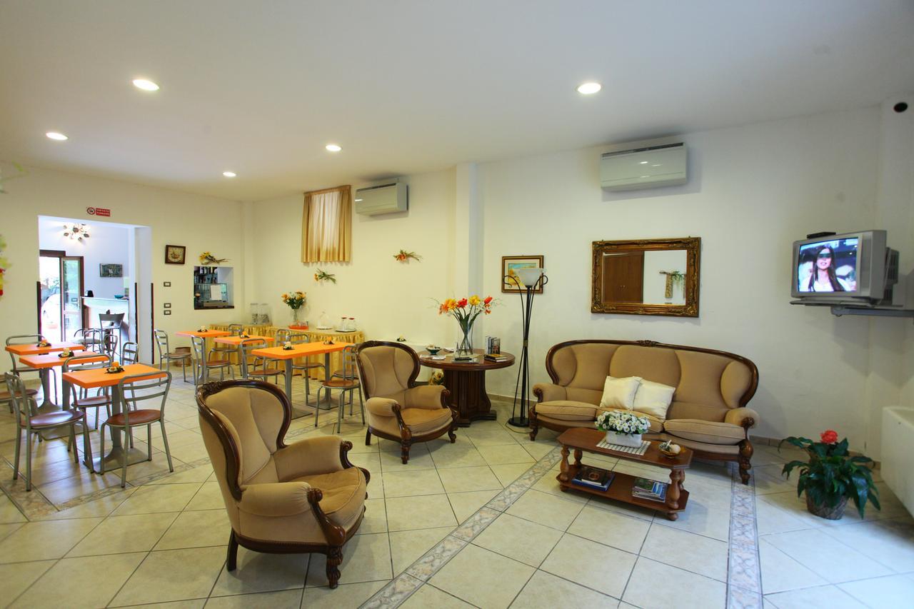 Hotel Savoia Сапри Экстерьер фото